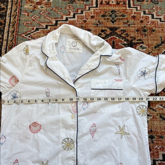 Printfresh Beachy Embroidered Seashell Pajama Top Only Small - Picture 7 of 7